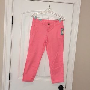 Old navy low rise crop pants